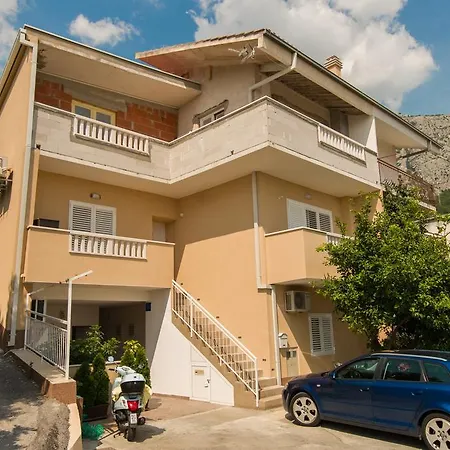 Miranda Apartment Makarska