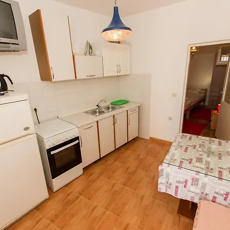 Miranda Apartment Makarska
