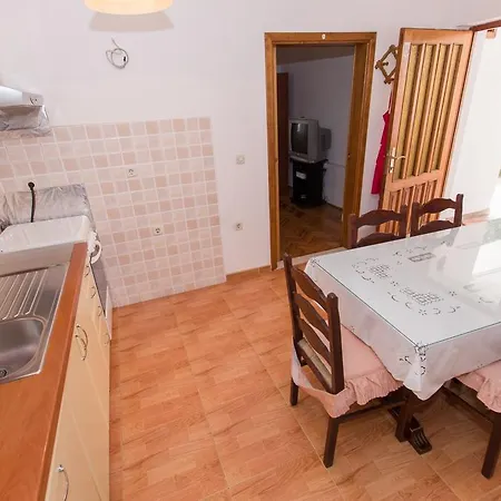 Miranda Apartment Makarska